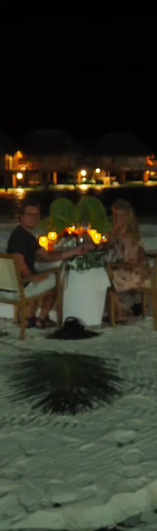 Candlelight-Dinner am Strand